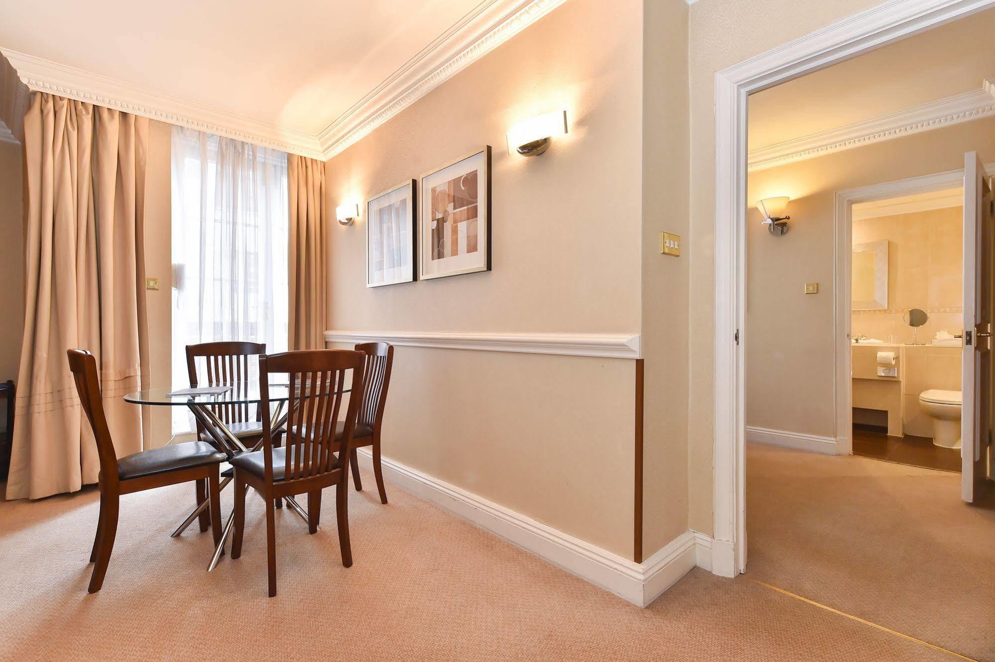 Park Lane Mews Hotel London Eksteriør billede